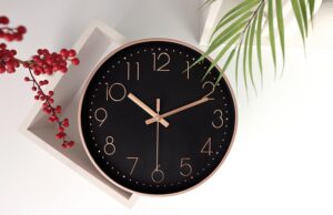 VOLANTIS 12 Inch Modern Plastic Stylish Non Ticking Silent Analog Wall Clock for Home, Living Room, Bedroom, Office, and Kitchen (Black & Rose Gold) - Image 9