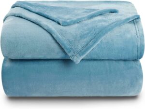 VAS COLLECTIONS® Premium Plush Single Blanket | 300 GSM Lightweight Cozy Soft for Bed, Sofa, Couch, Travel & Camping| 150x220 cm or 60X86 inches | New - Image 3