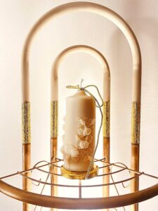 Wax Luxurious Rose Design Scented Candle - Image 3