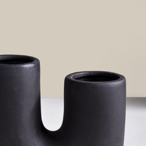 Nestasia Modern Donut Ceramic Bath Set of 2 - Matte Black Soap Dispenser & Toothbrush Holder | Sleek Bathroom Accessories - Image 7