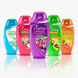 Fiama Body Wash Shower Gel Blackcurrant & Bearberry, 250ml, Body Wash for Women & Men with Skin Conditioners for Radiant Glow, Suitable for All Skin Types - Image 9
